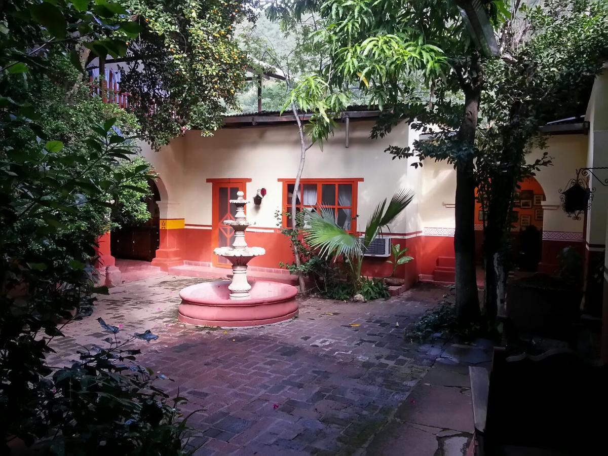 Casa Real De Minas De Batopilas Hotel Exterior photo